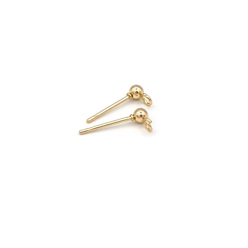 4 stuks Stainless Steel oorbel met circa 2mm  bolletje (goud)