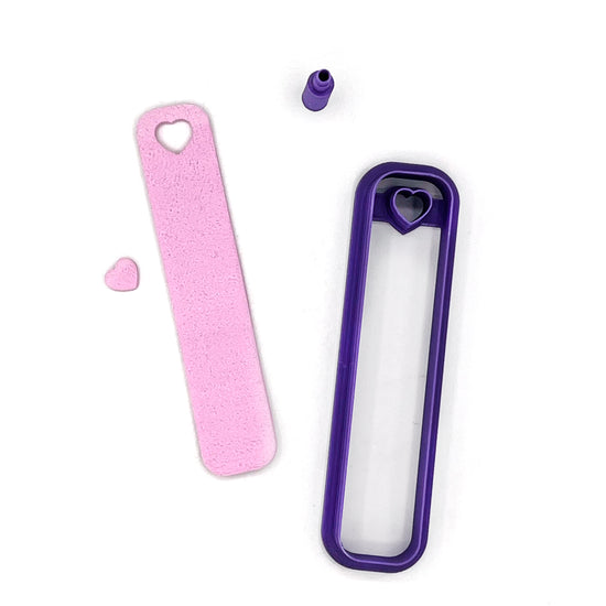 Bookmark Heart inside met gratis hole-puncher (2cmx10cm) | Polymer Clay Cutter | Polymeer klei cutter