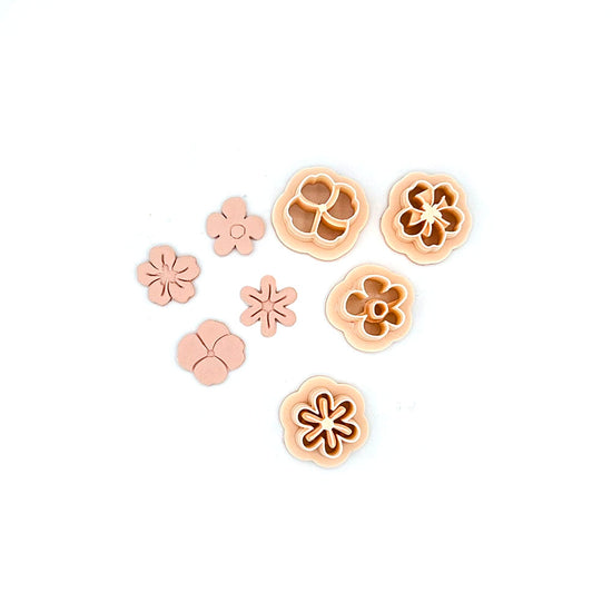 Studs / tops 17mm (R) Flowers | Bloem | Polymer Clay Cutter | Polymeer klei cutter